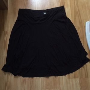H&M black skirt